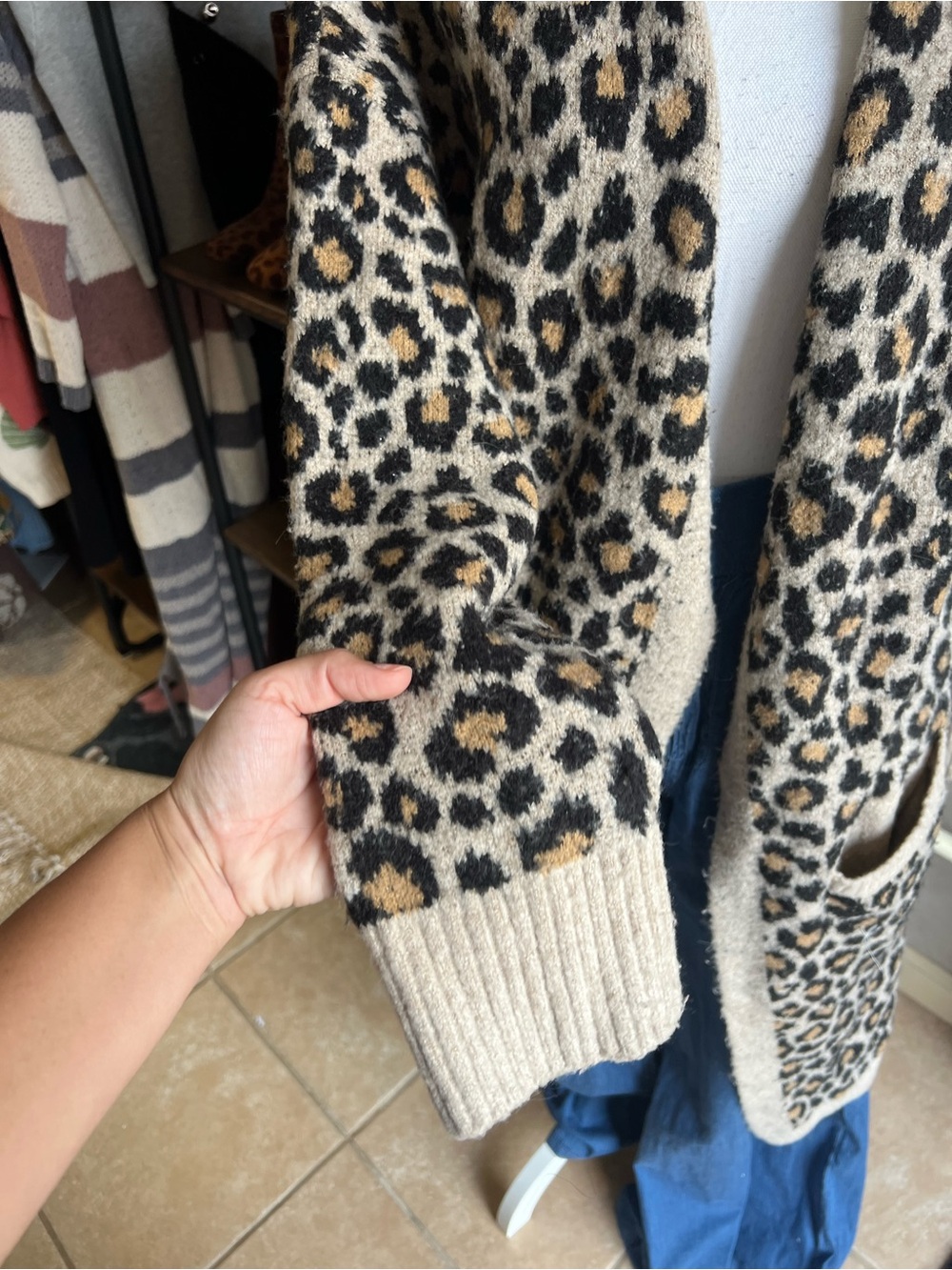 Lulu's Beige Leopard Print Open-Front Cardigan - Picture 3 of 12